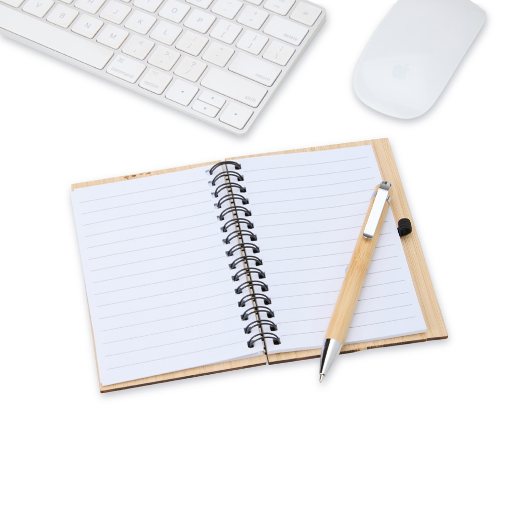 Caderno de Bambu com Caneta